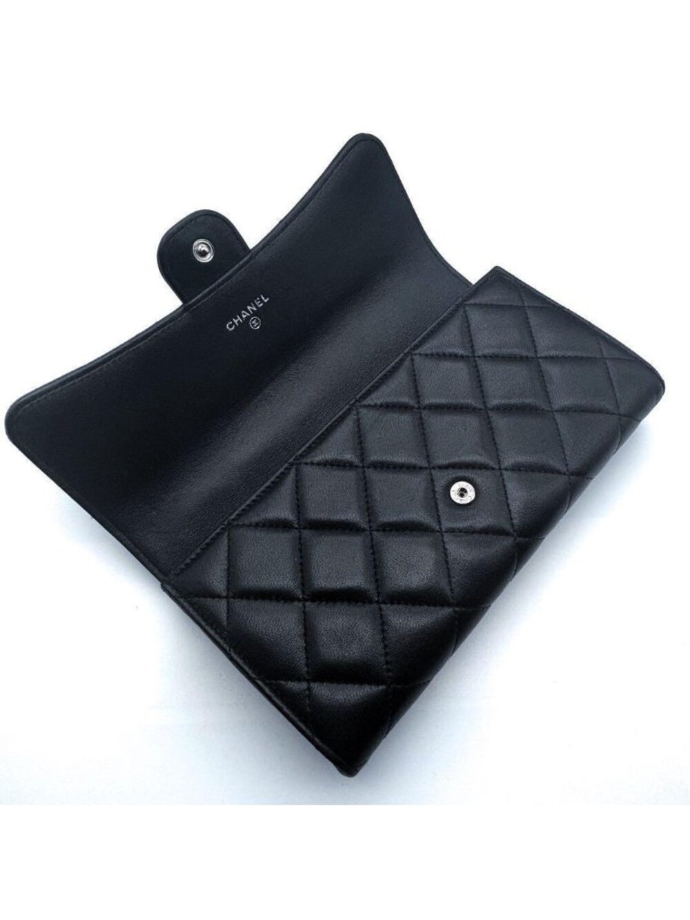 ★SOLD★ Chanel New Wallet Quilted Classic Flap Handbag - Picture 6 of 15